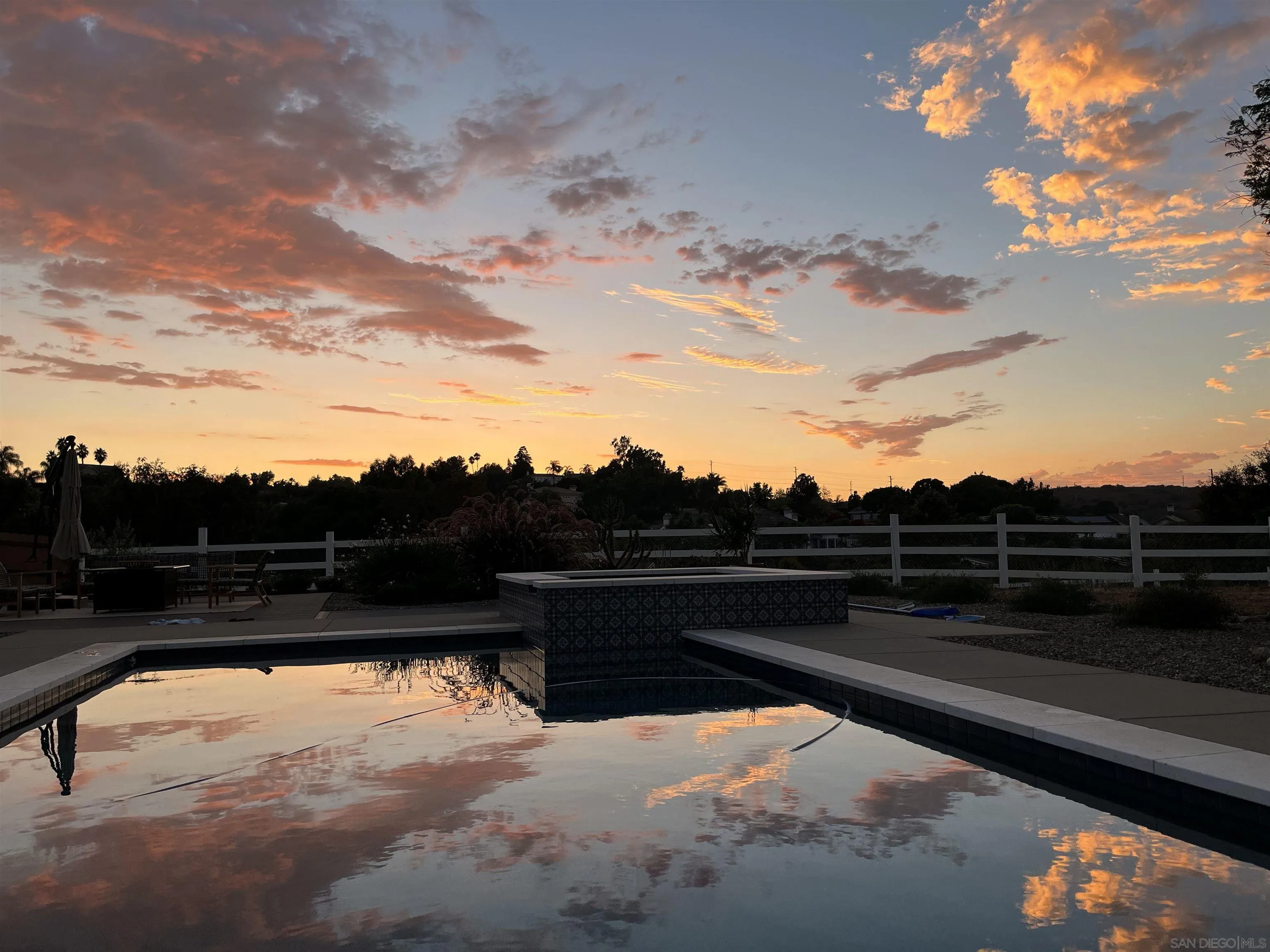 360 Futurity Lane Fallbrook, CA 92028 - Photo 58 of 58 a view of a roof yard from a terrace