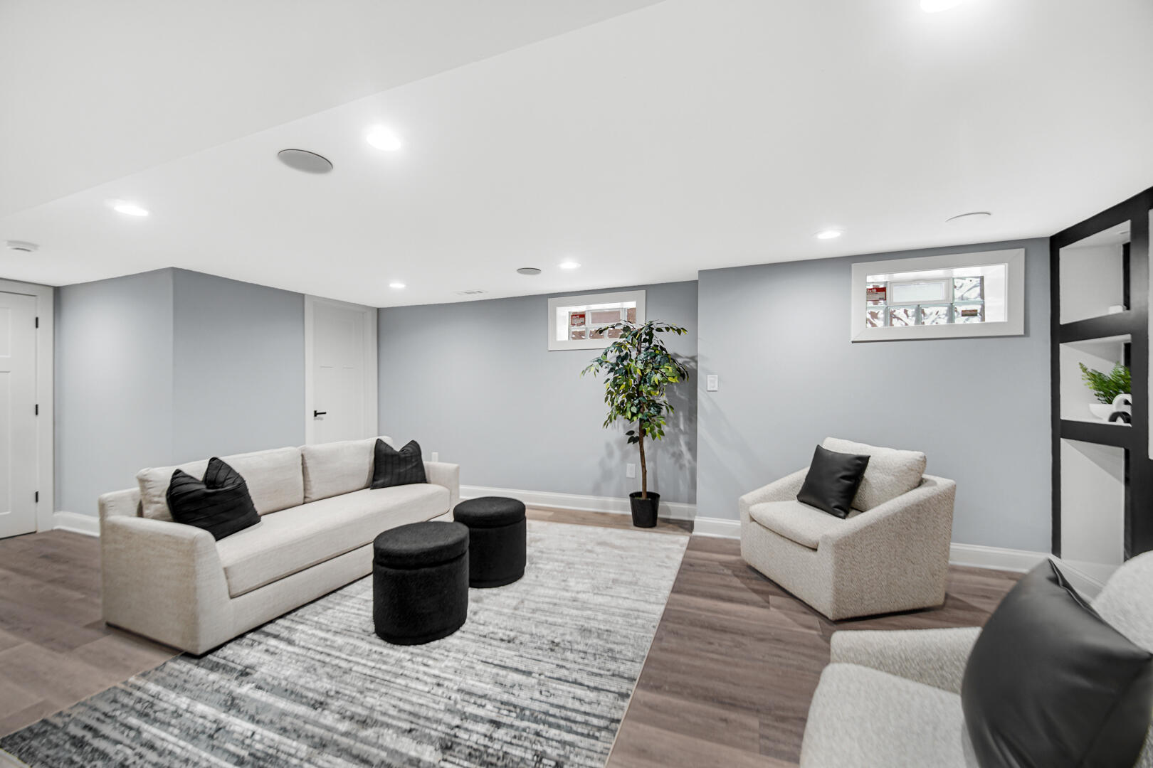 4354 Washington Street Gary, IN 46408 - Photo 22 of 32 a living room with furniture