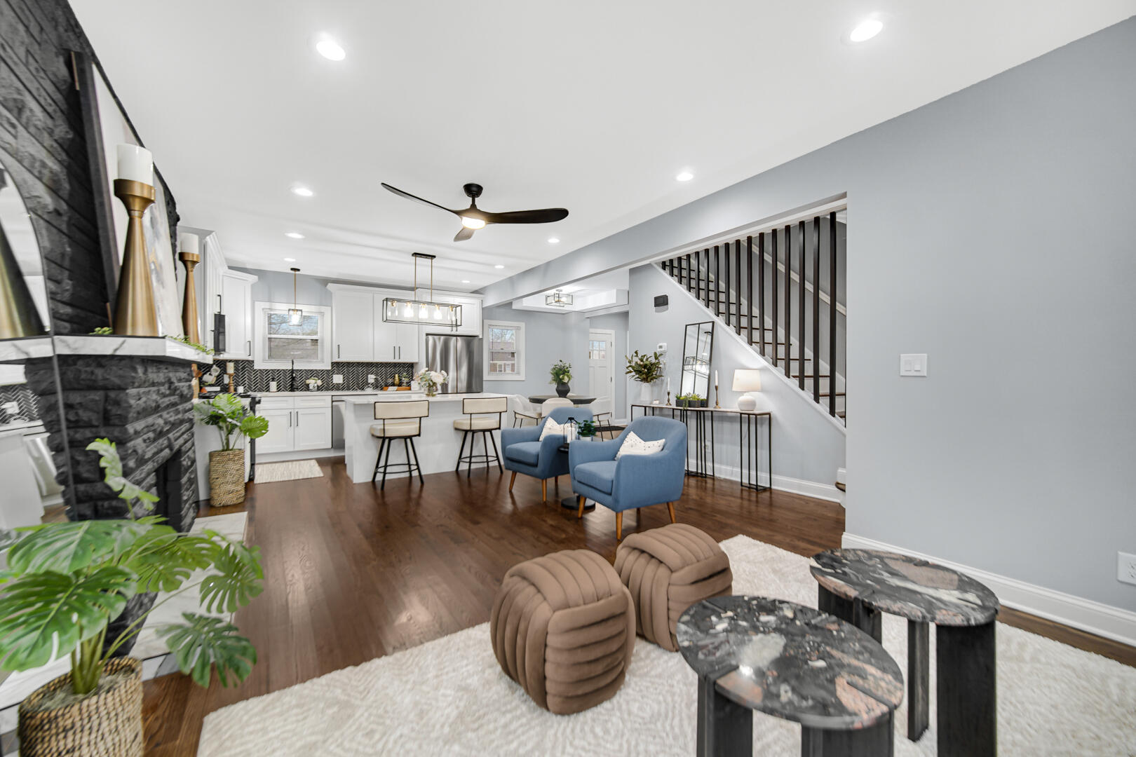 4354 Washington Street Gary, IN 46408 - Photo 5 of 32 a living room with lots of furniture and kitchen view