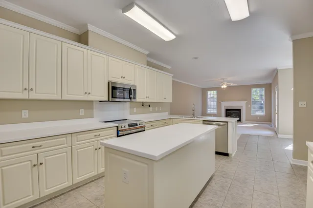 $438,900 | 327 Barnsley Drive, Evans, GA 30809