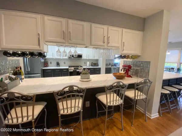 $5,500 | 2060 New Bedford Road, Unit SUMMER W/POOL, Spring Lake, NJ 07762