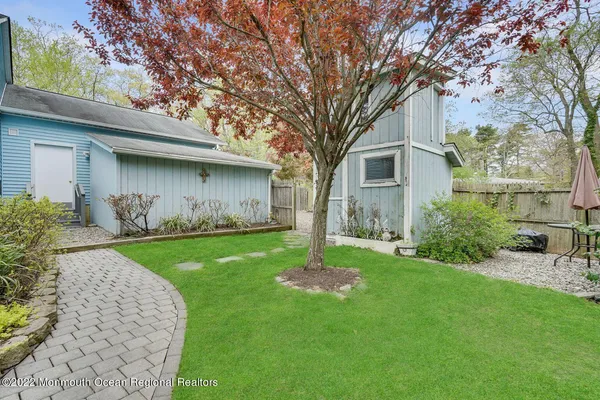 $5,500 | 2060 New Bedford Road, Unit SUMMER W/POOL, Spring Lake, NJ 07762