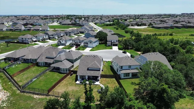 $699,900 | 118 King Thistle Court, Georgetown, TX 78626