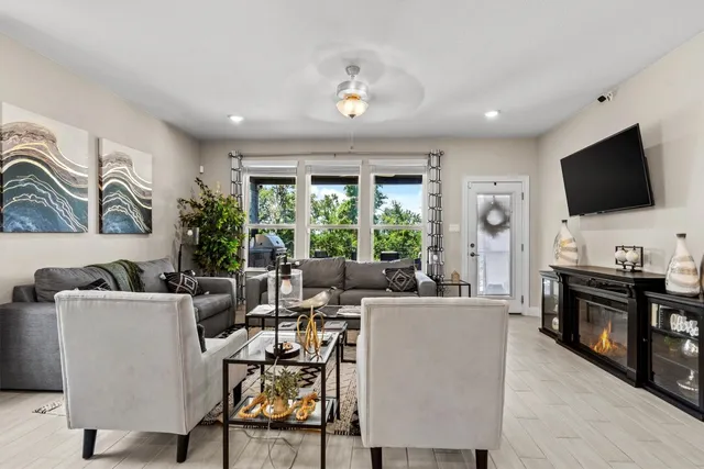 $699,900 | 118 King Thistle Court, Georgetown, TX 78626