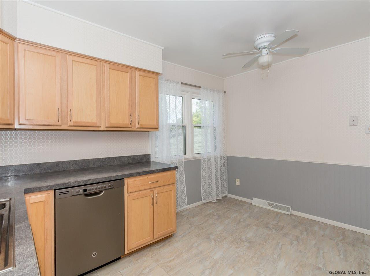 87 Lisha Kill Road Colonie, NY 12205 - Photo 8 of 25 Photo 8