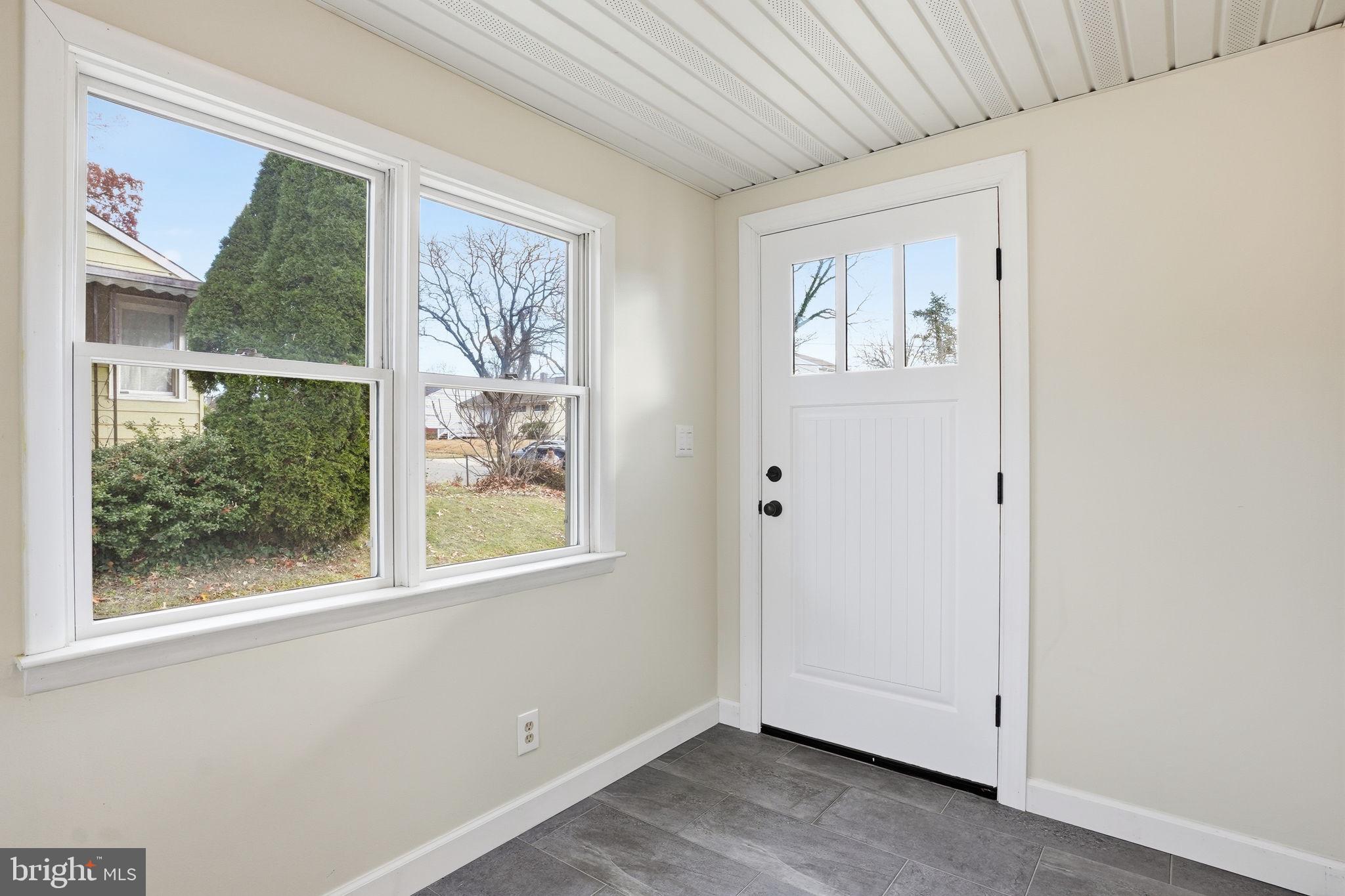 1306 Abbott Road Rockville, MD 20851 - Photo 3 of 28