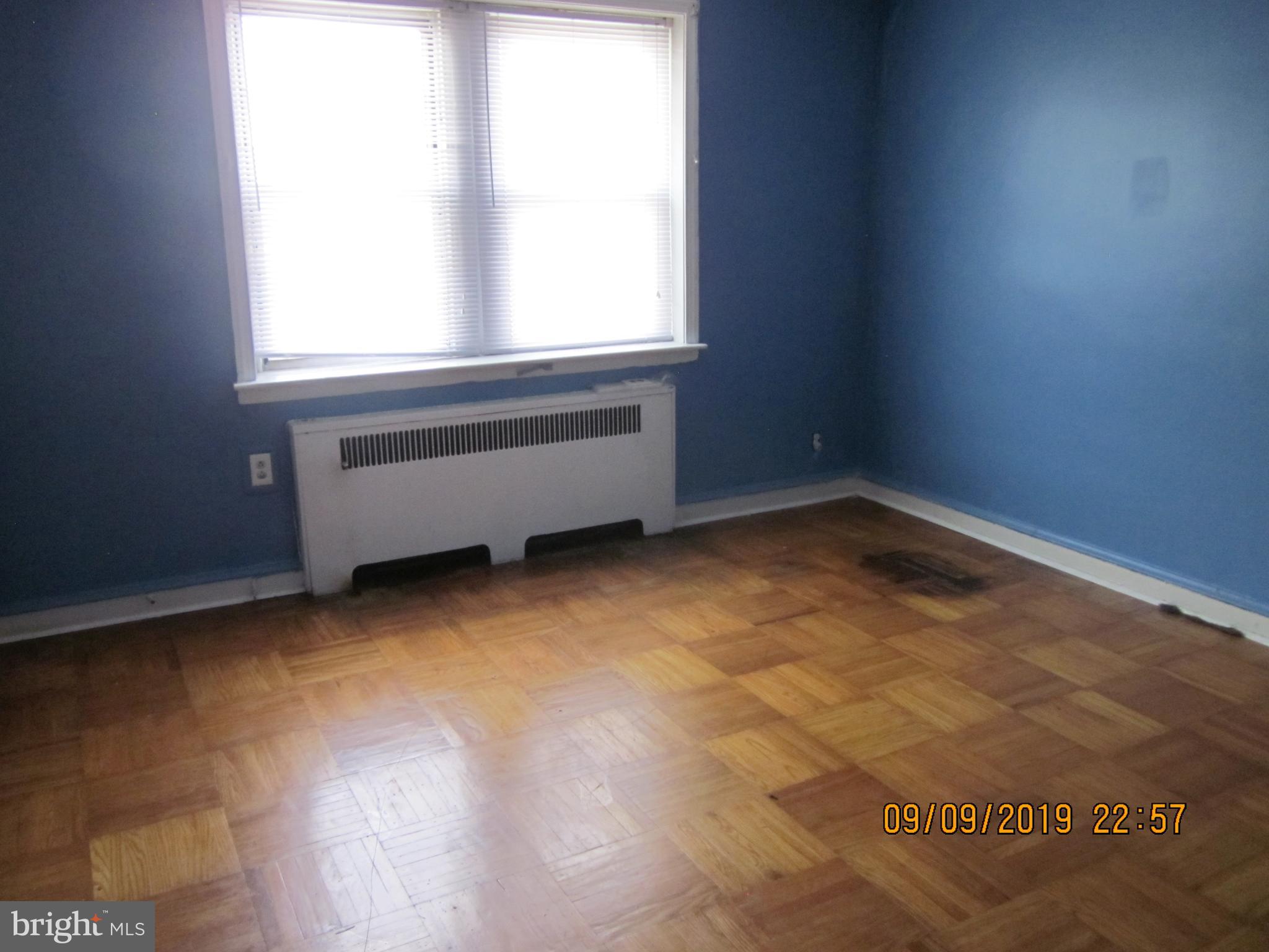 5724 Nassau Road Philadelphia, PA 19131 - Photo 13 of 18 Master Bedroom