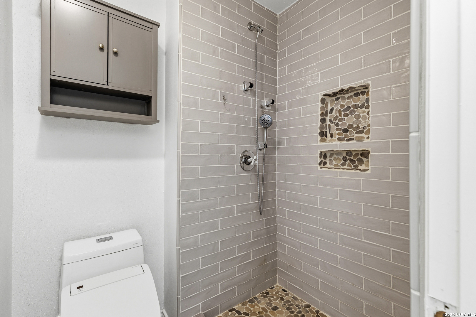 13207 Monte Rio Street San Antonio, TX 78233 - Photo 14 of 24