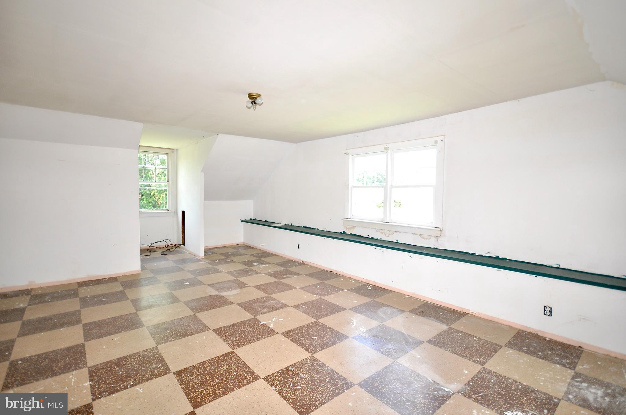 2116 Prospect Avenue Croydon, PA 19021 - Photo 28 of 41