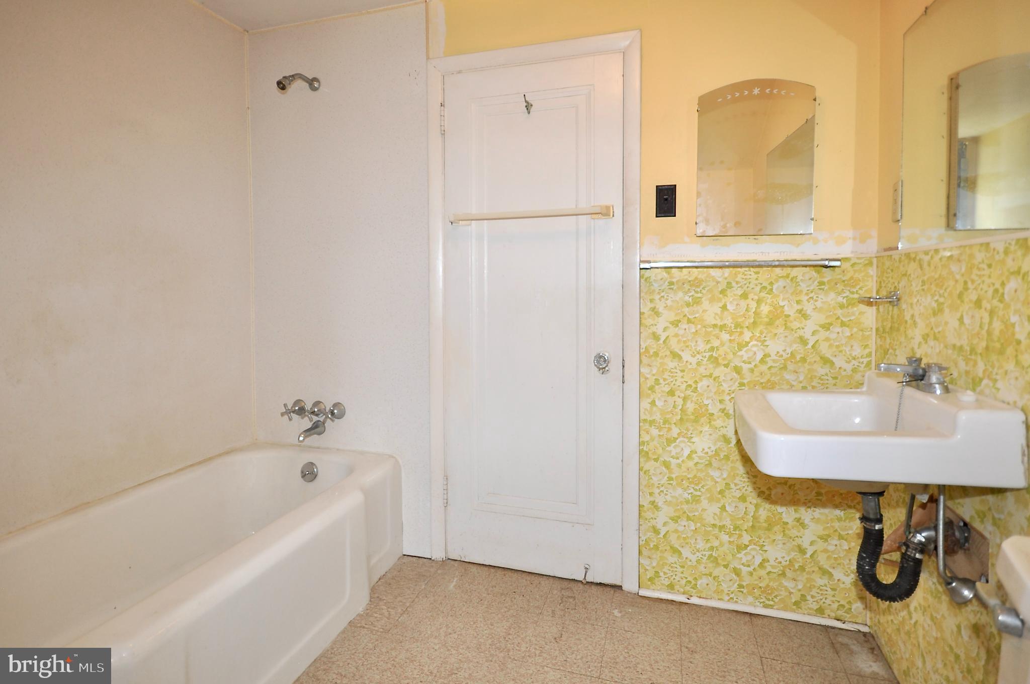 2116 Prospect Avenue Croydon, PA 19021 - Photo 30 of 41