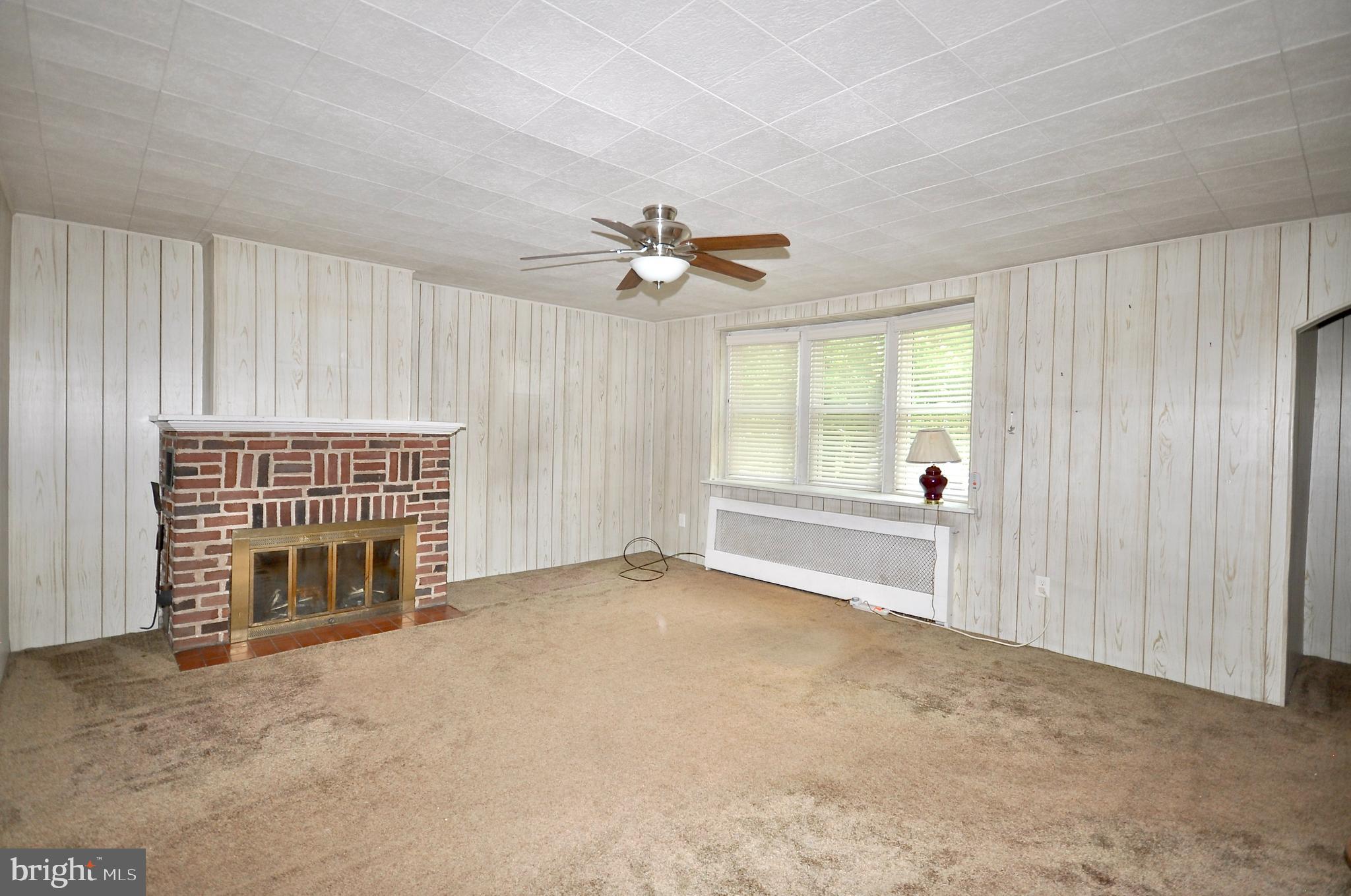 2116 Prospect Avenue Croydon, PA 19021 - Photo 5 of 41