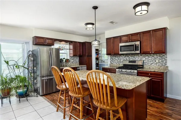 $400,000 | 5016 Northwest 36th Street, Gainesville, FL 32605