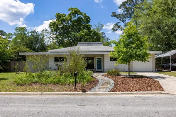 $400,000 | 5016 Northwest 36th Street, Gainesville, FL 32605