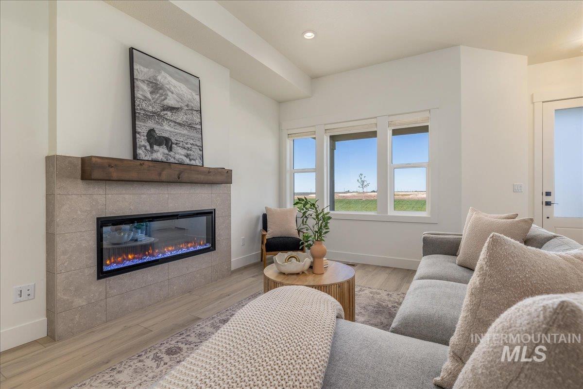 385 East Chevy Drive Boise, ID 83716 - Photo 6 of 41