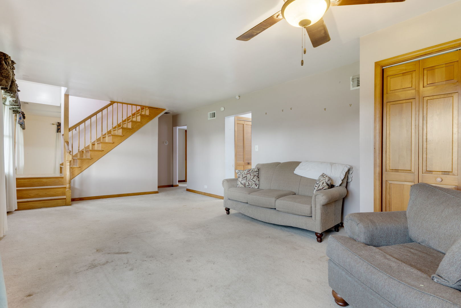 S475 Old York Road Elmhurst, IL 60126 - Photo 5 of 21