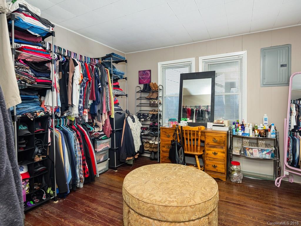 230 Ingram Loop Clyde, NC 28721 - Photo 8 of 14