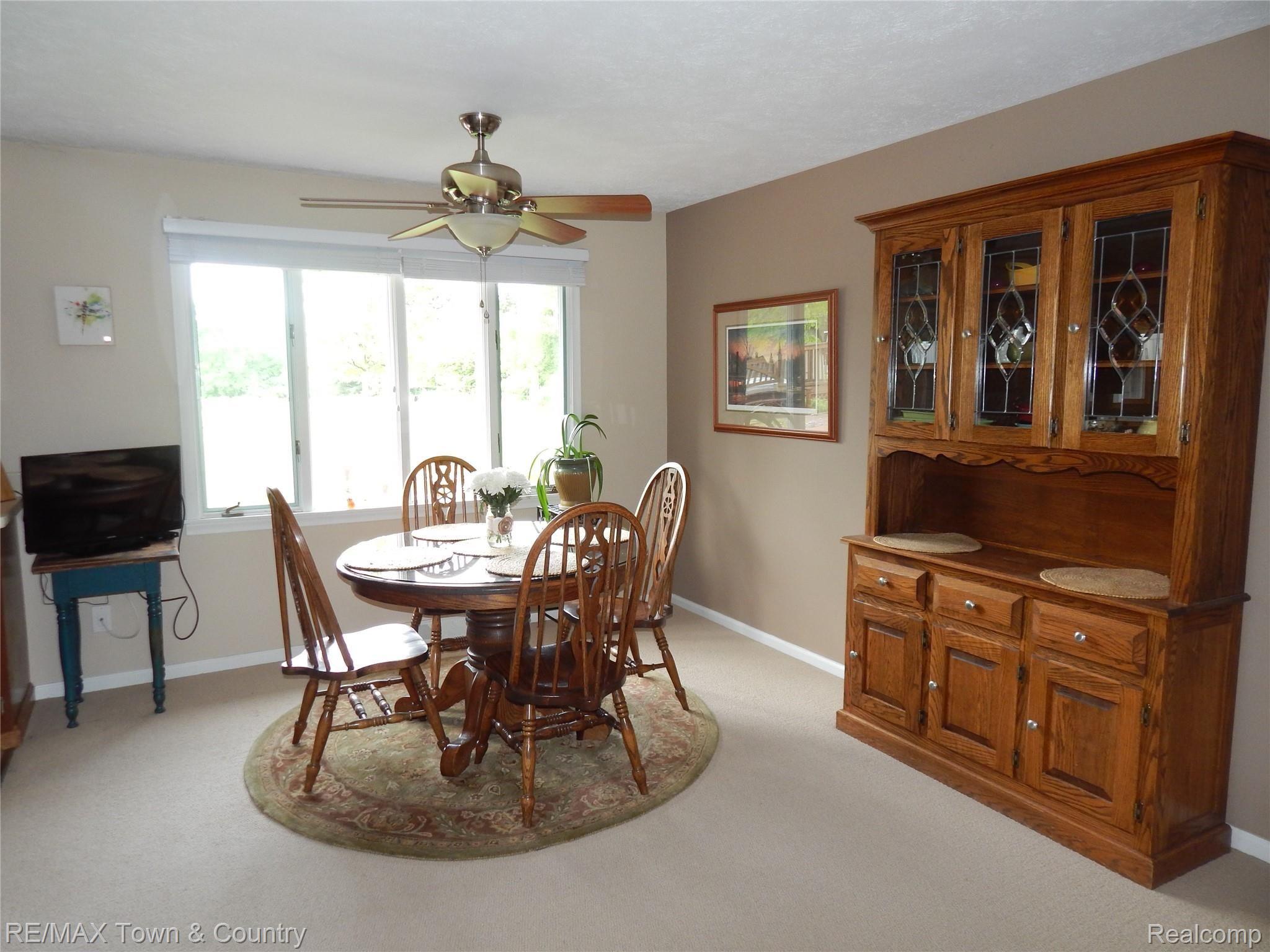 7307 Coldwater Road Flushing, MI 48433 - Photo 9 of 49 DSCN1313.JPG