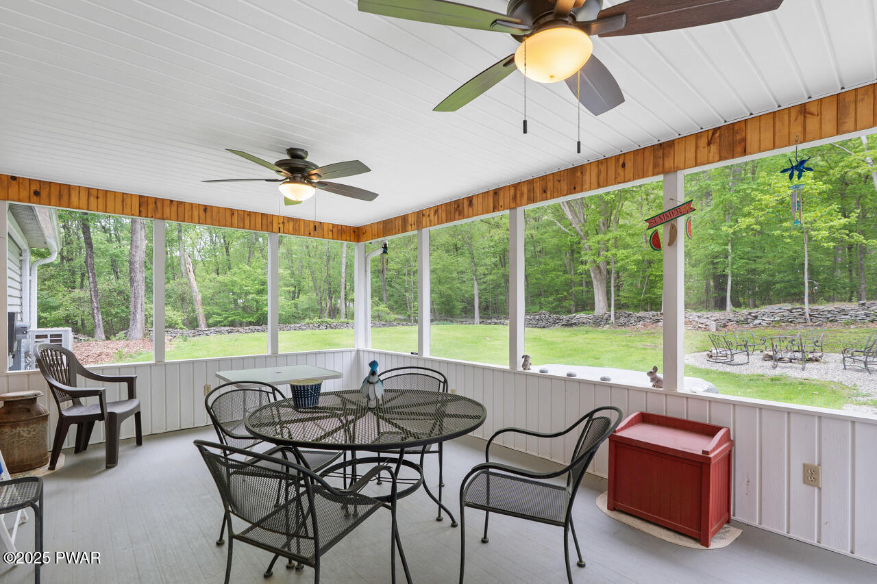 501 Towpath Road Hawley, PA 18428 - Photo 13 of 54 Sun Room