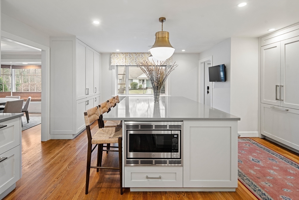 2 Edgewater Place Winchester, MA 01890 - Photo 2 of 32 Gallery Image 2