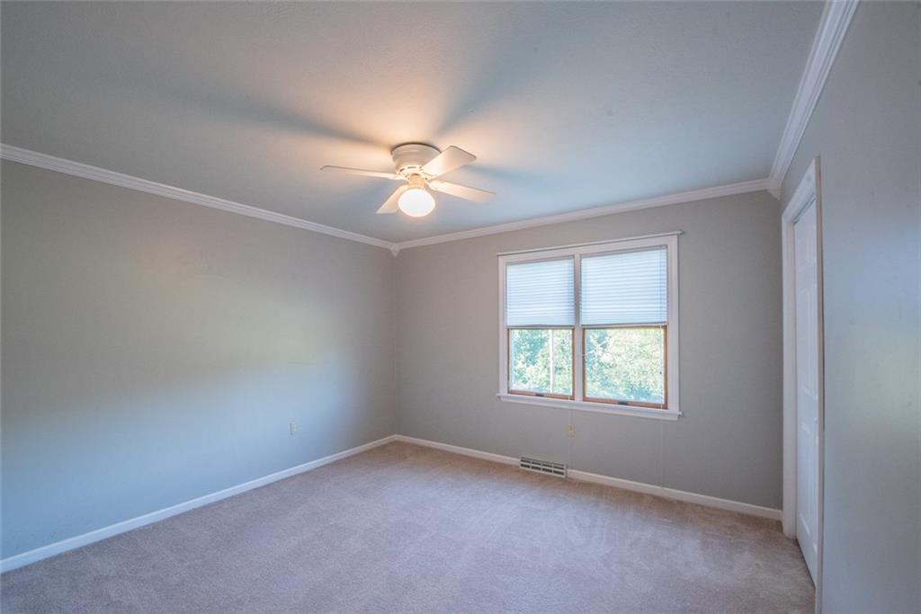 4248 New Texas Road Pittsburgh, PA 15239 - Photo 17 of 25