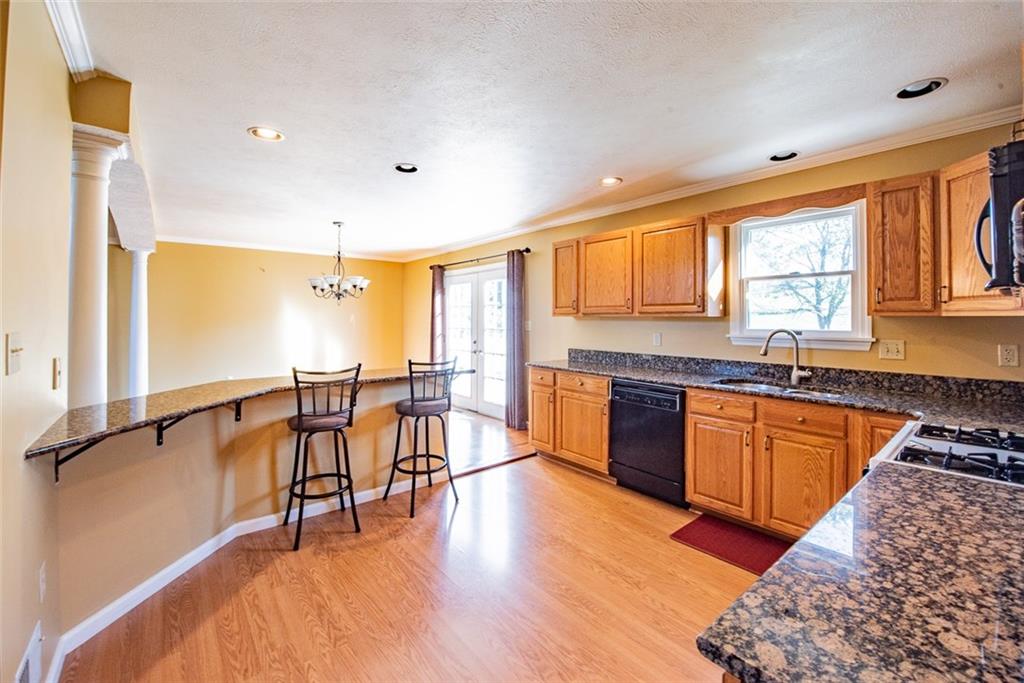 4248 New Texas Road Pittsburgh, PA 15239 - Photo 5 of 25