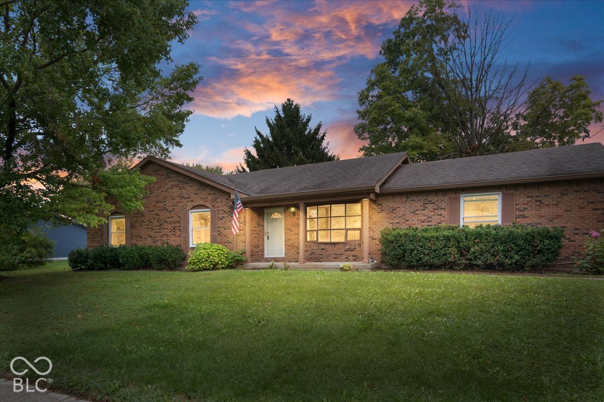 7811 Taunton Road Indianapolis, IN 46260 - Photo 1 of 34 Gallery Image 1