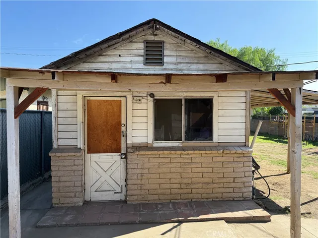 $495,000 | 13600 Daventry Street, Pacoima, CA 91331