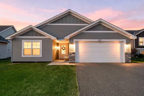 $400,000 | 6631 210th Street West, Farmington, MN 55024