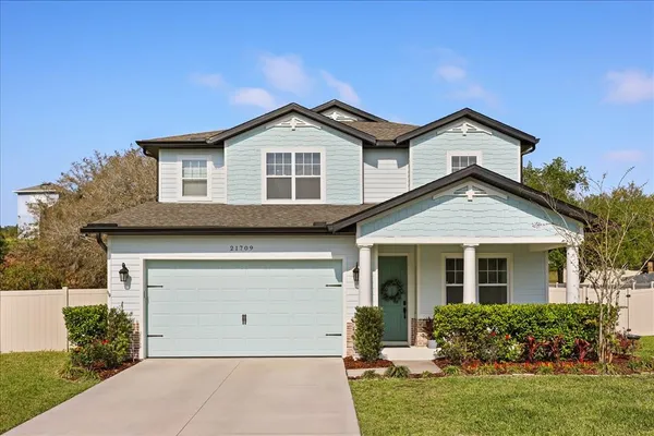 $674,500 | 21709 Hidden Creek, Mount Dora, FL 32757