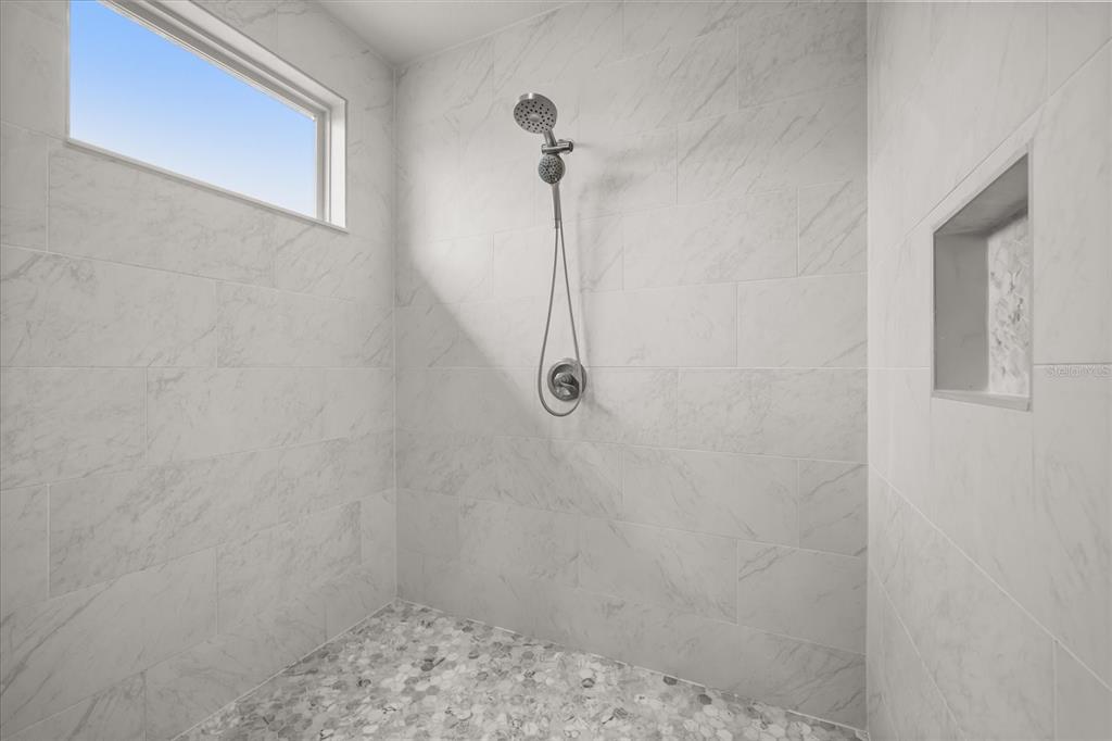 21709 Hidden Creek Mount Dora, FL 32757 - Photo 12 of 53