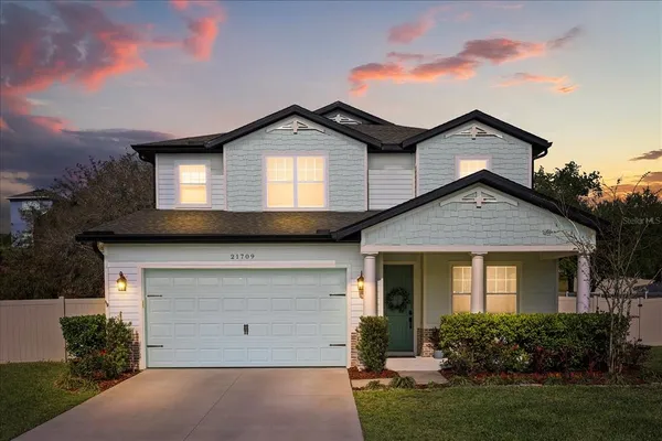 $674,500 | 21709 Hidden Creek, Mount Dora, FL 32757