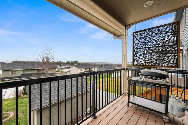 $489,900 | 8607 North James Drive, Spokane, WA 99208