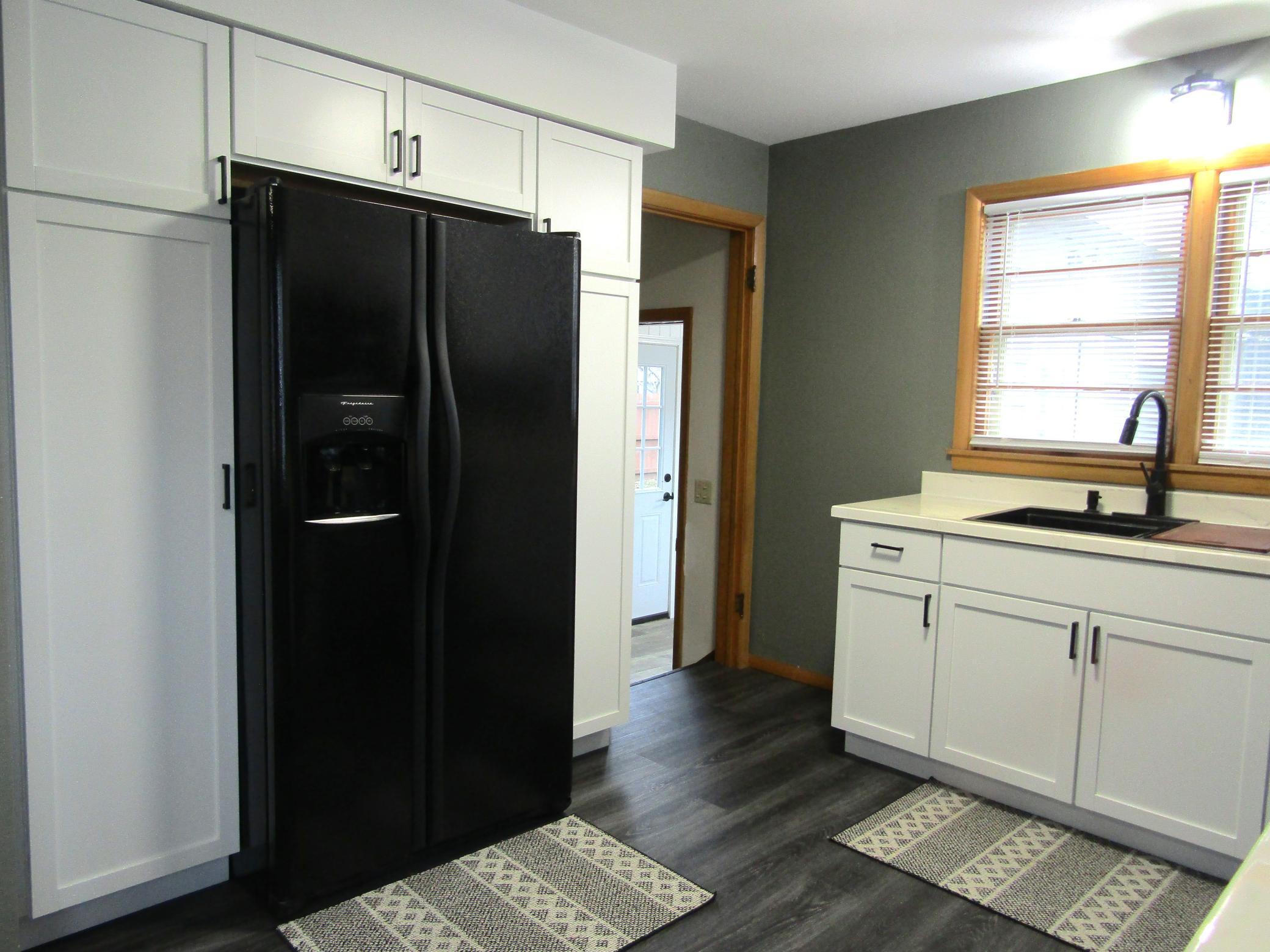 1202 North 5th Street Montevideo, MN 56265 - Photo 3 of 36