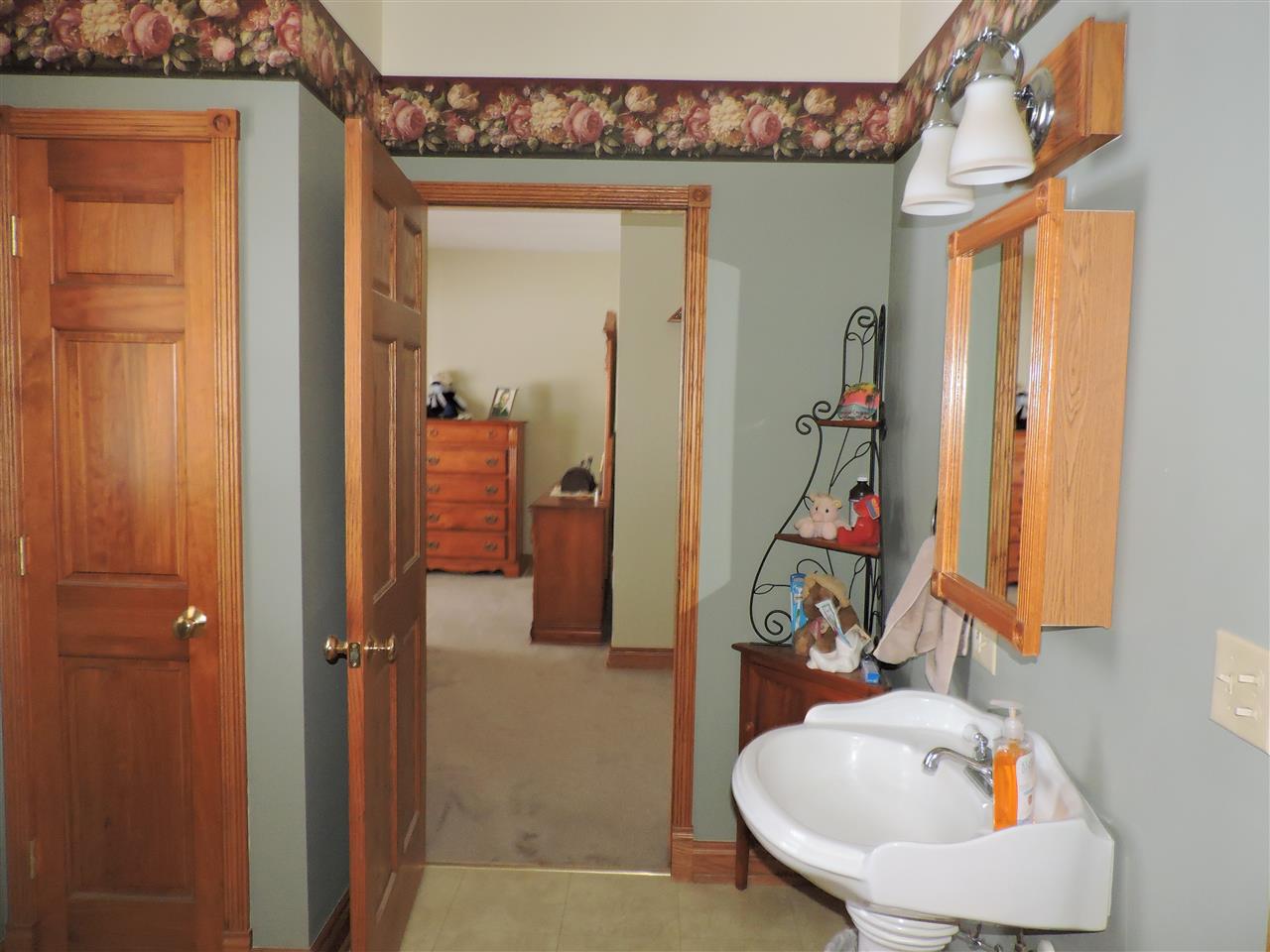 5319 North Shore Road Pinconning, MI 48650 - Photo 19 of 52 Gallery Image 19