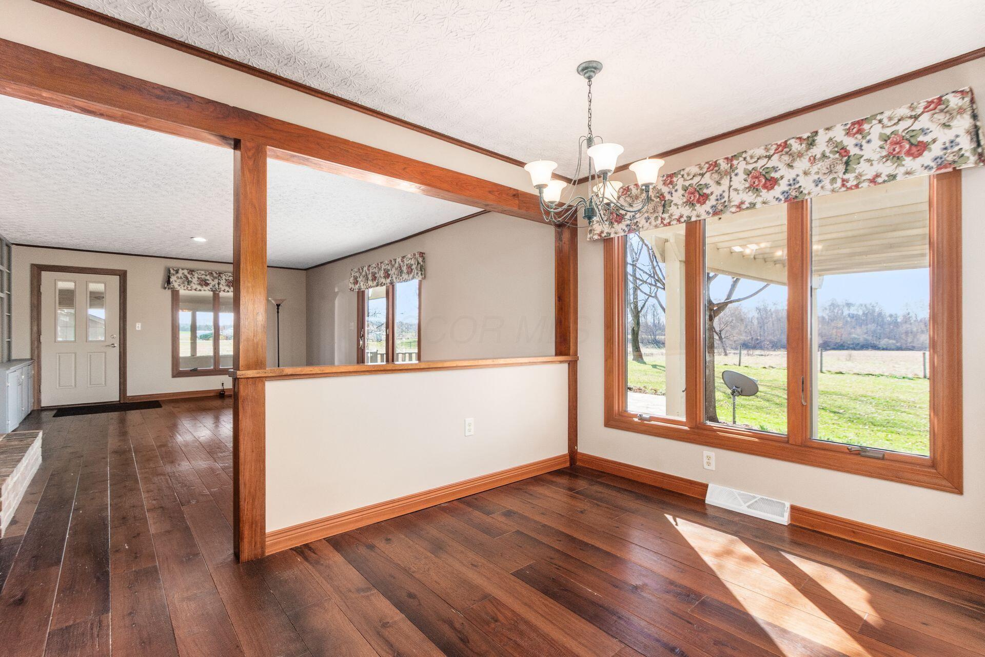 4784 Baker Road Delaware, OH 43015 - Photo 14 of 47 Dining Room