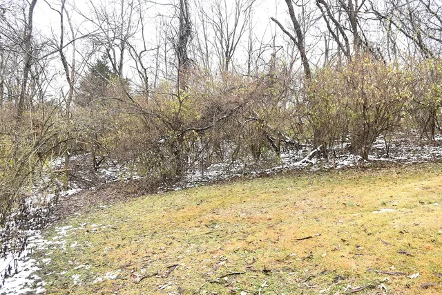 $299,000 | 3300 Sneakville Road, Lawrenceburg, IN 47025