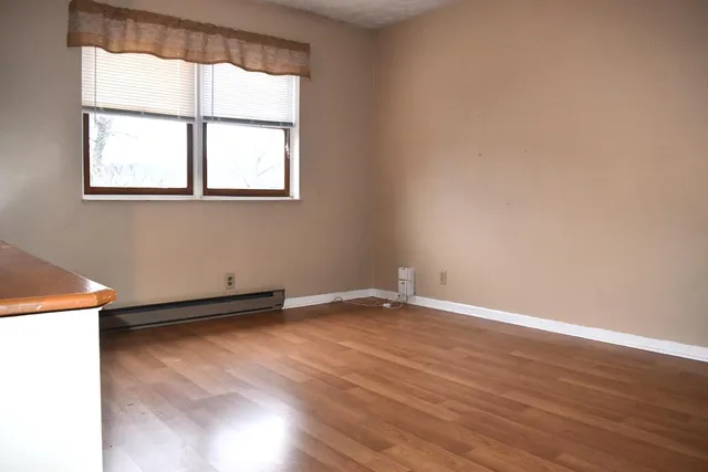 $299,000 | 3300 Sneakville Road, Lawrenceburg, IN 47025