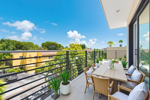 $899,000 | 722 Northeast 15th Avenue, Unit 2, Fort Lauderdale, FL 33304