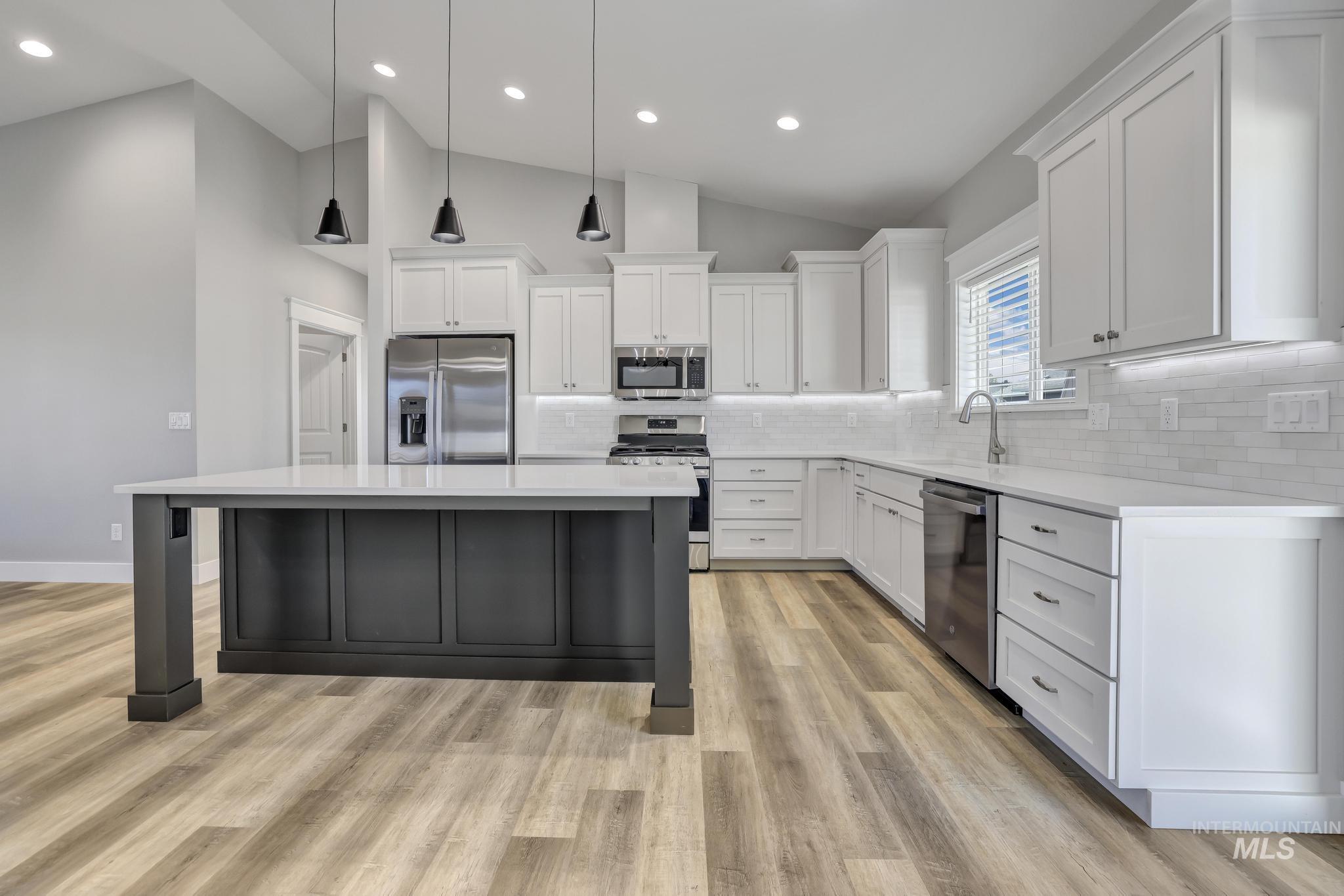 1399 Haizlee Way Twin Falls, ID 83301 - Photo 4 of 24