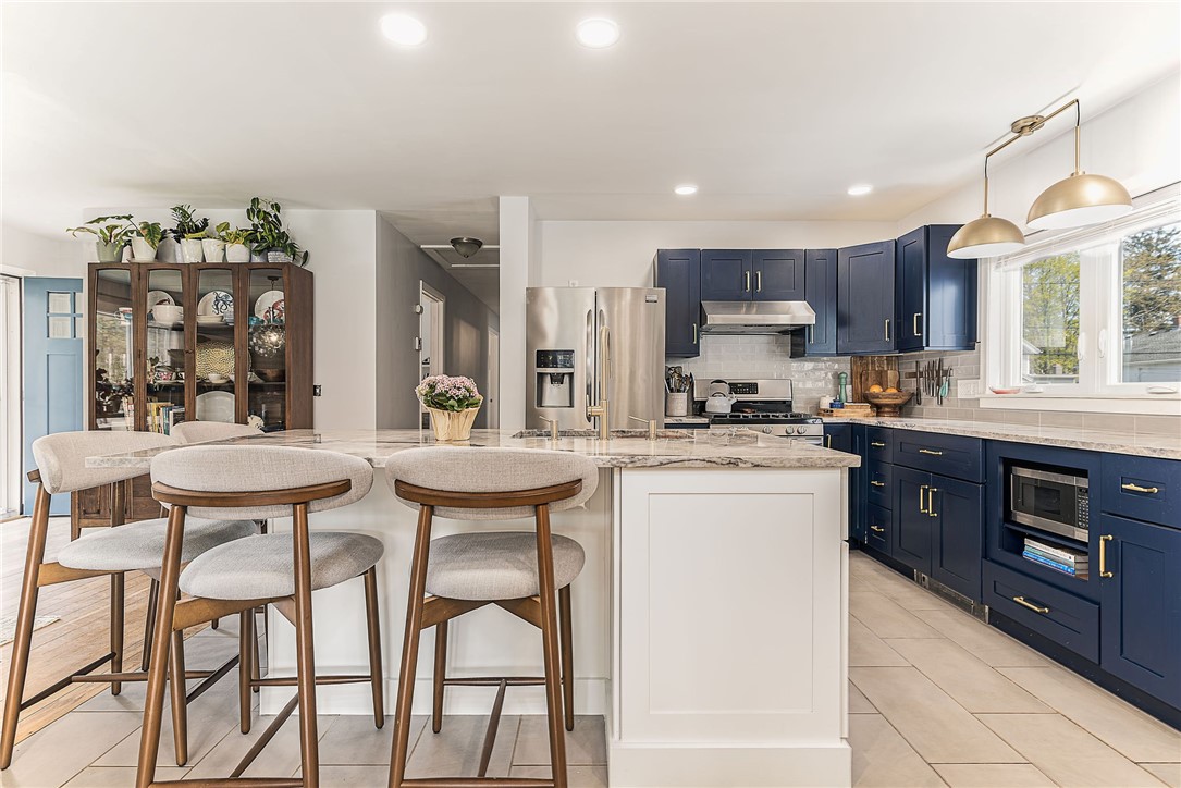 70 Margin Street Westerly, RI 02891 - Photo 22 of 48