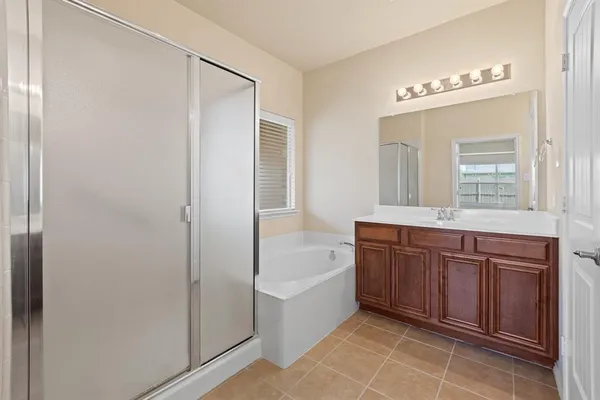 $2,900 | 9716 Mulligan Drive, McKinney, TX 75072