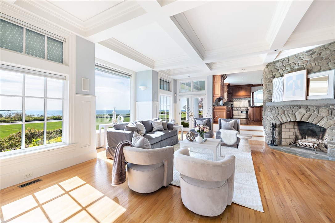 597 Beavertail Road Jamestown, RI 02835 - Photo 12 of 35