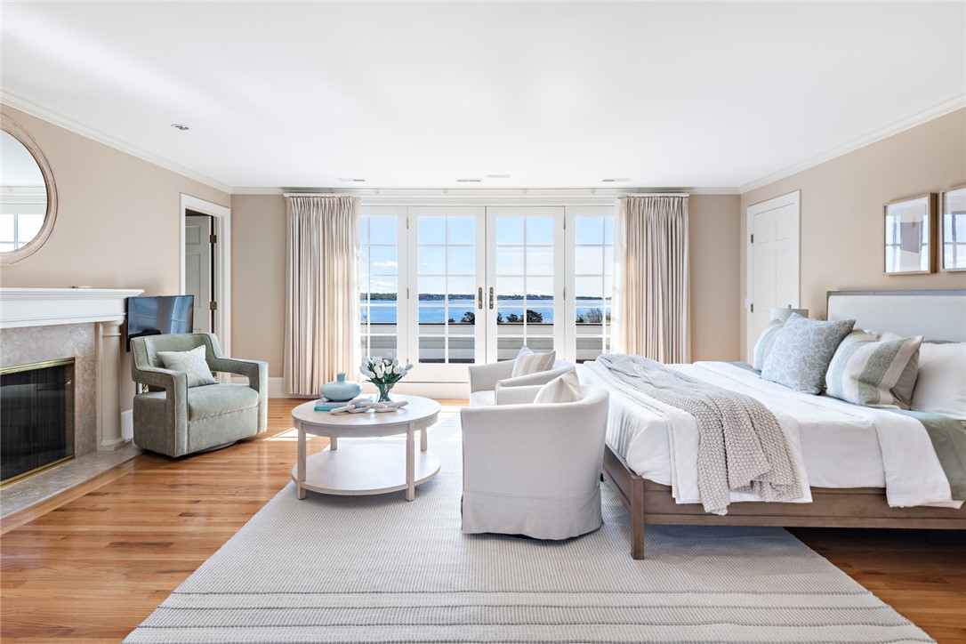 597 Beavertail Road Jamestown, RI 02835 - Photo 27 of 35