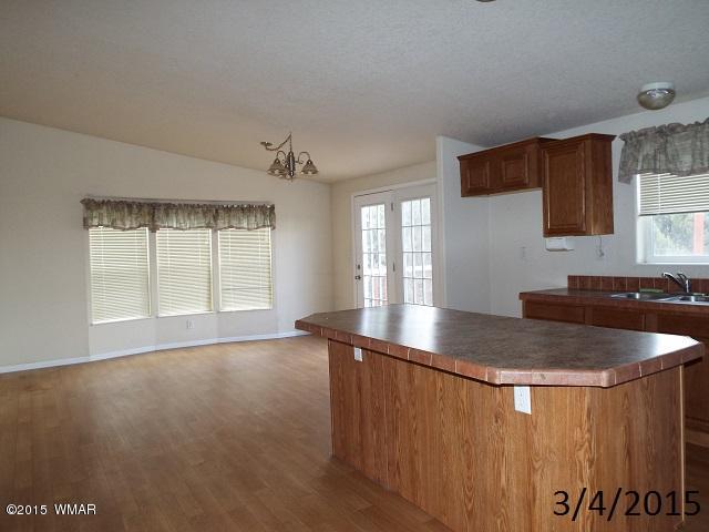 7916 Rancho Road Show Low, AZ 85901 - Photo 3 of 11