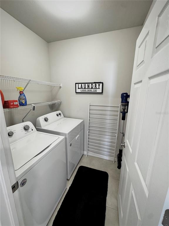 4077 Manatee Lane Punta Gorda, FL 33980 - Photo 33 of 35 a utility room with dryer and washer