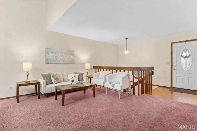 $170,000 | 5 Parkridge, Belleville, IL 62226