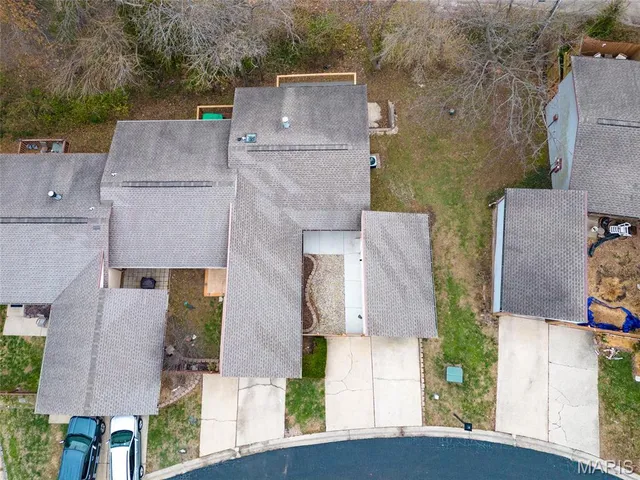 $170,000 | 5 Parkridge, Belleville, IL 62226