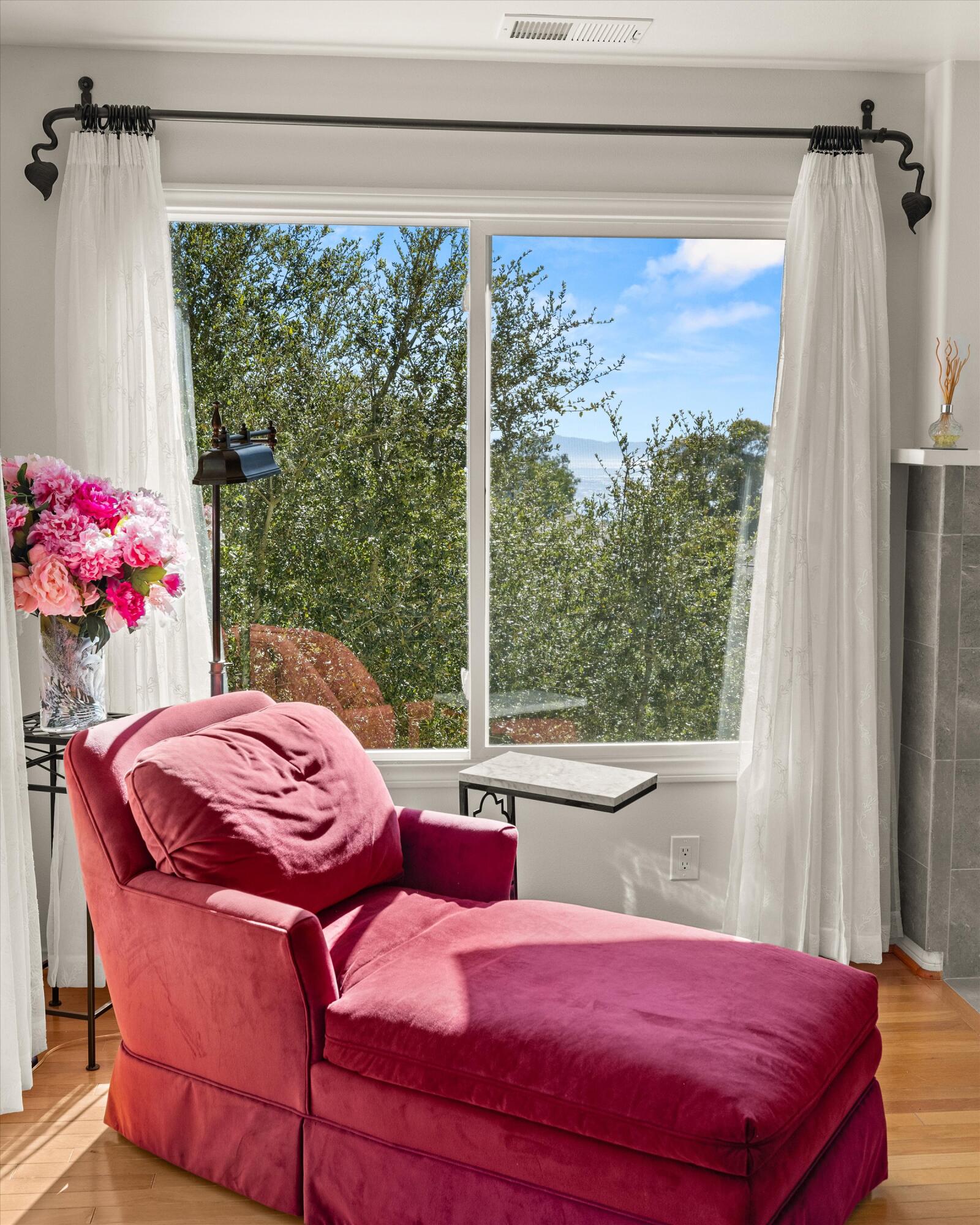 222 Meigs Road, Unit 16 Santa Barbara, CA 93109 - Photo 19 of 44 a bedroom with a bed and a window