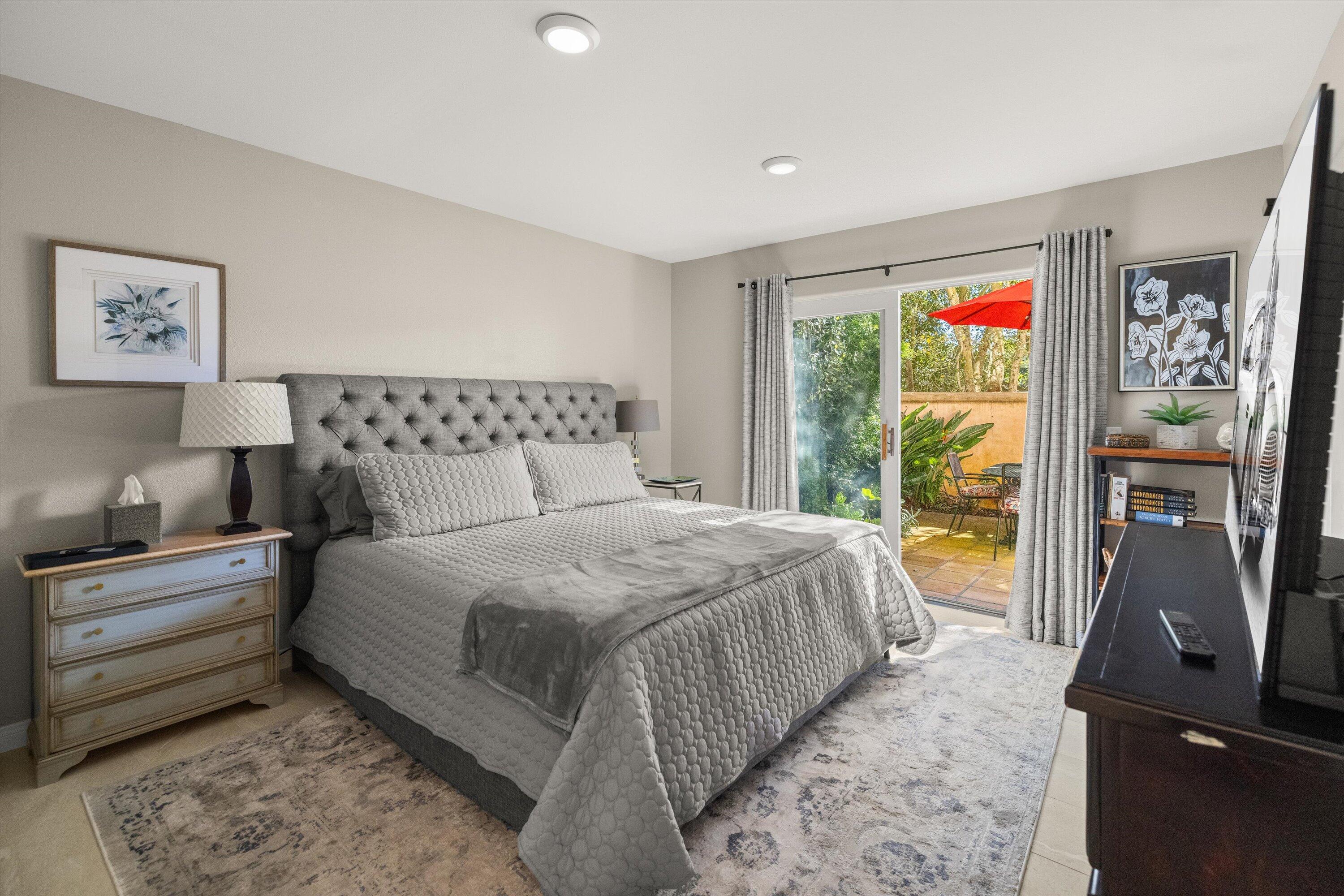 222 Meigs Road, Unit 16 Santa Barbara, CA 93109 - Photo 26 of 44 Guest Bedroom