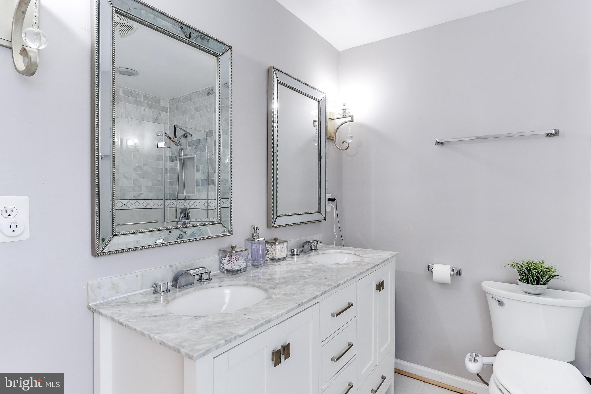 4011 Hummer Road Annandale, VA 22003 - Photo 24 of 56 Double vanity in owner's bath